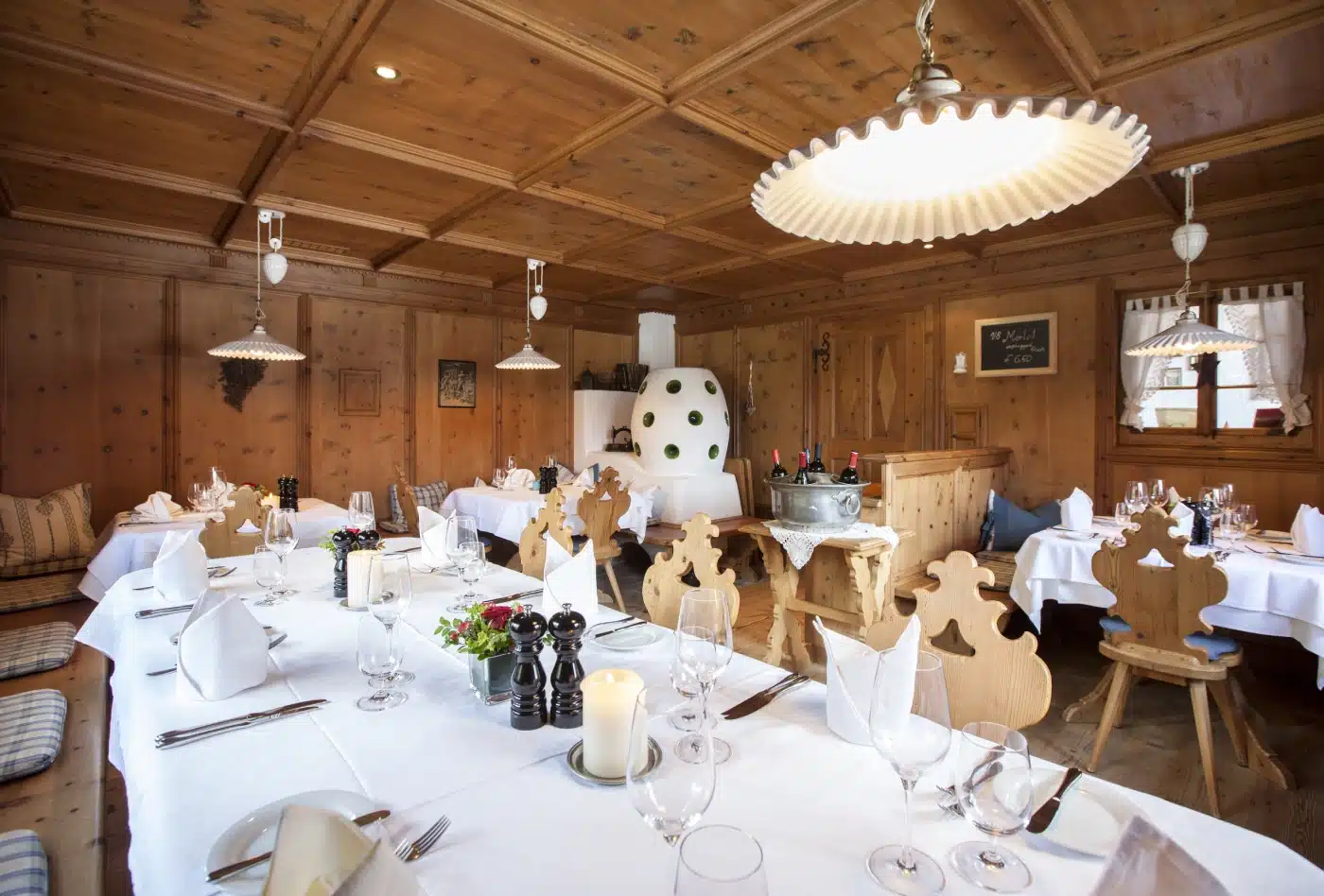Restaurant St Anton 6 The wood-panelled Stube at Restaurant Die Arlbergerin, St. Anton